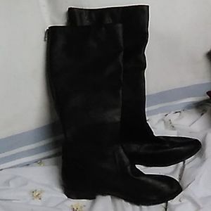 American Eagle womens boots. Size 11.